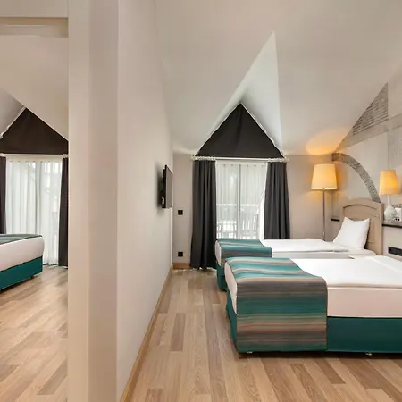 Resort Sherwood Greenwood Kemer
