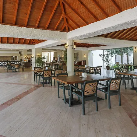 Resort Sherwood Greenwood Kemer